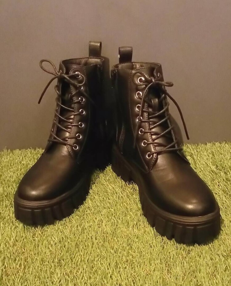 【NEW】　これから大活躍！様々なテイストに合う合皮ブーツ