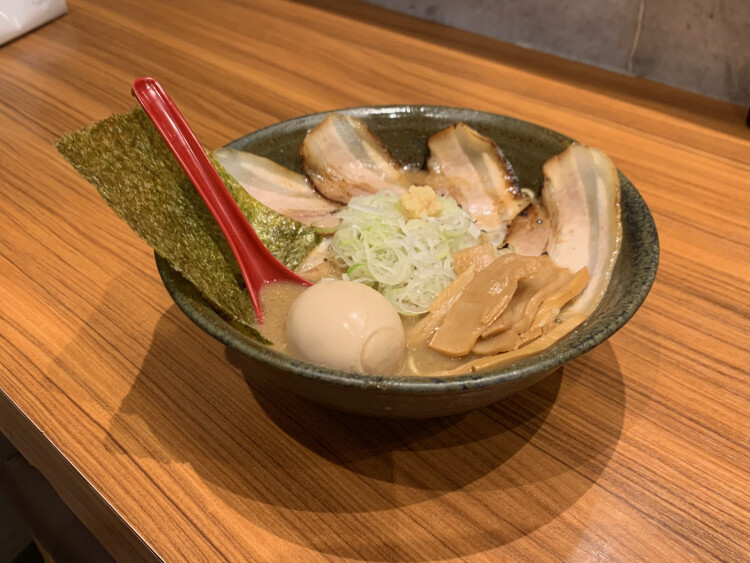 にぼしらーめん88