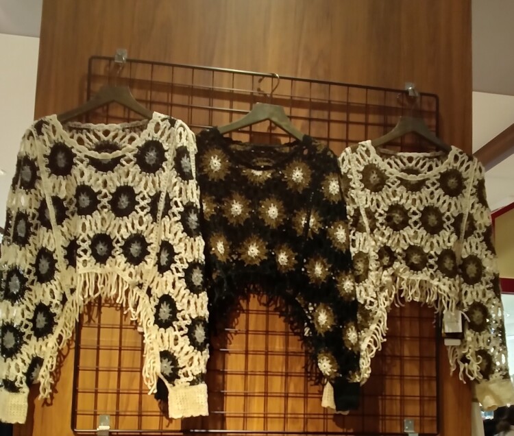 【NEW】主役級トップスが入荷しました！