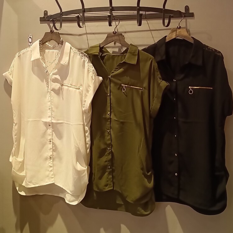 【定番・大人気】クールファブリック脇タックシャツ